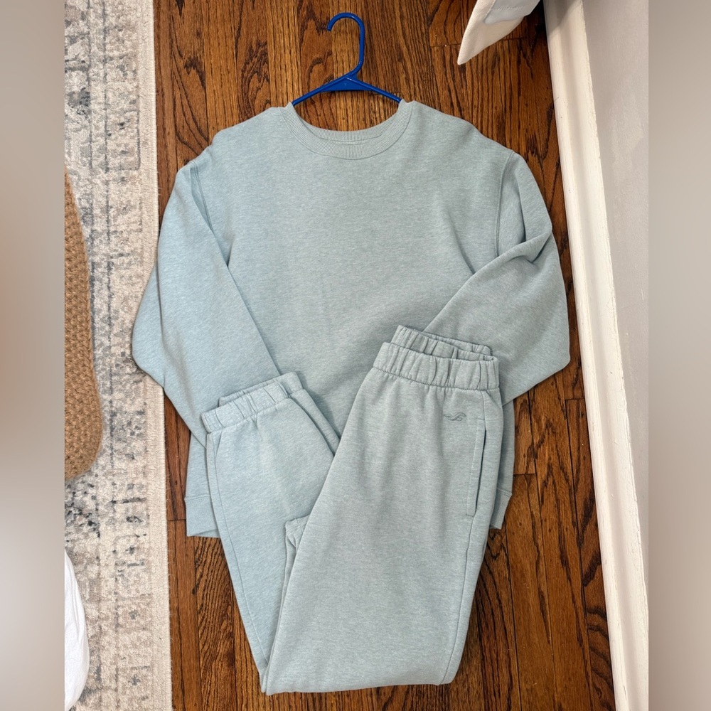 WOMENS HOLLISTER MATCHING SWEAT PANT OUTFIT SET
